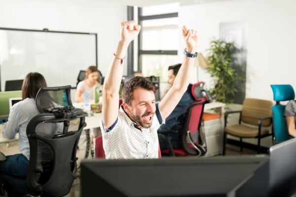 Canva : créer, personnaliser et diffuser vos contenus - Vins Rouges Harmonieux pour Chaque Occasion