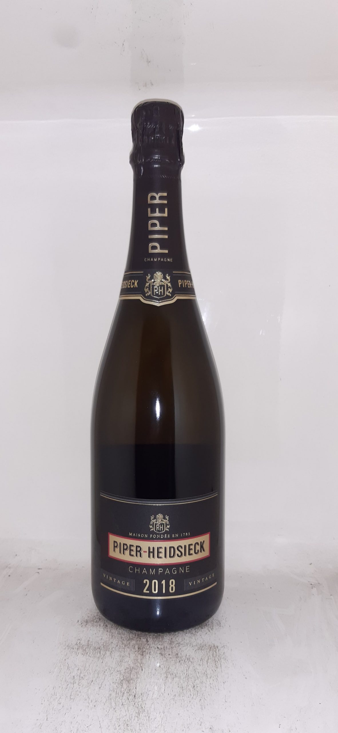 Champagne PIPER-HEIDSIECK Vintage 2018 Brut - Vins Rouges Harmonieux pour Chaque Occasion Champagne PIPER-HEIDSIECK Vintage 2018 Brut - Vins Rouges Harmonieux pour Chaque Occasion