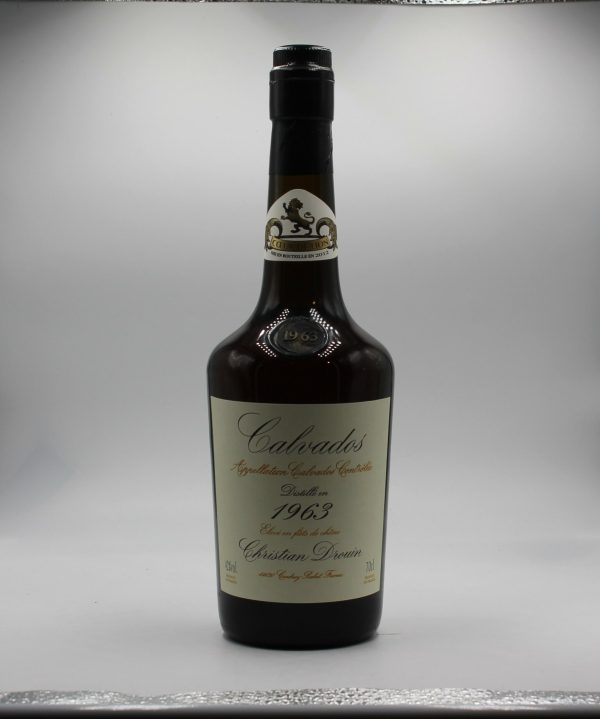 Calvados Christian Drouin – 1990 - Vins Rouges Harmonieux pour Chaque Occasion