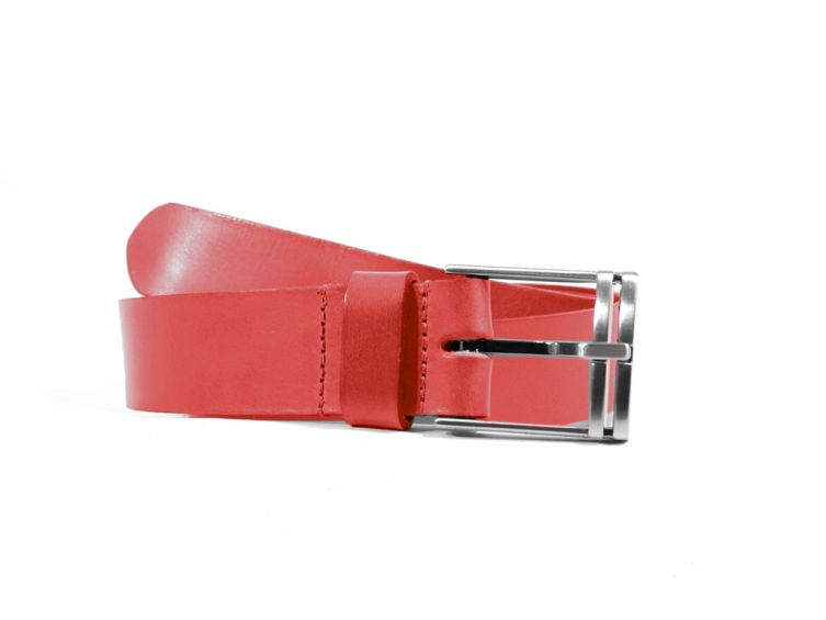 Ceinture cuir rouge, boucle acier gris, très actuelle 4042 Choisir - Vins Rouges Harmonieux pour Chaque Occasion Ceinture cuir rouge, boucle acier gris, très actuelle 4042 Choisir - Vins Rouges Harmonieux pour Chaque Occasion