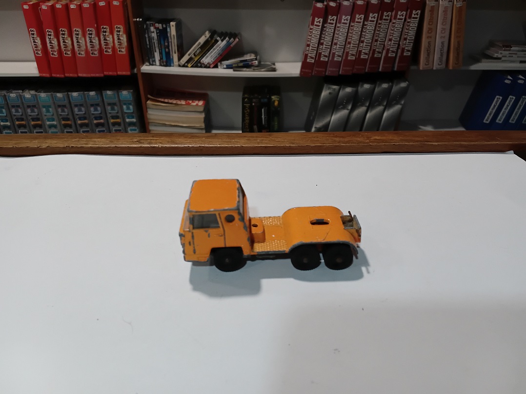 Camion Bernard Majorette Orange 1/100 - Vins Rouges Harmonieux pour Chaque Occasion Camion Bernard Majorette Orange 1/100 - Vins Rouges Harmonieux pour Chaque Occasion