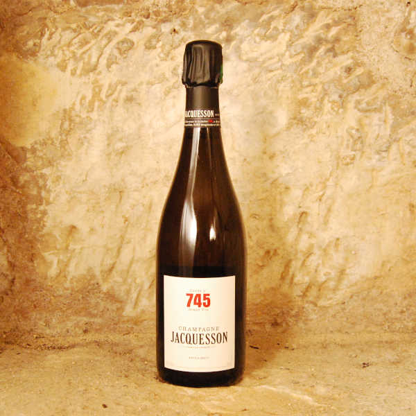 Champagne Jacquesson – n°745 Extra Brut - Vins Rouges Harmonieux pour Chaque Occasion Champagne Jacquesson – n°745 Extra Brut - Vins Rouges Harmonieux pour Chaque Occasion