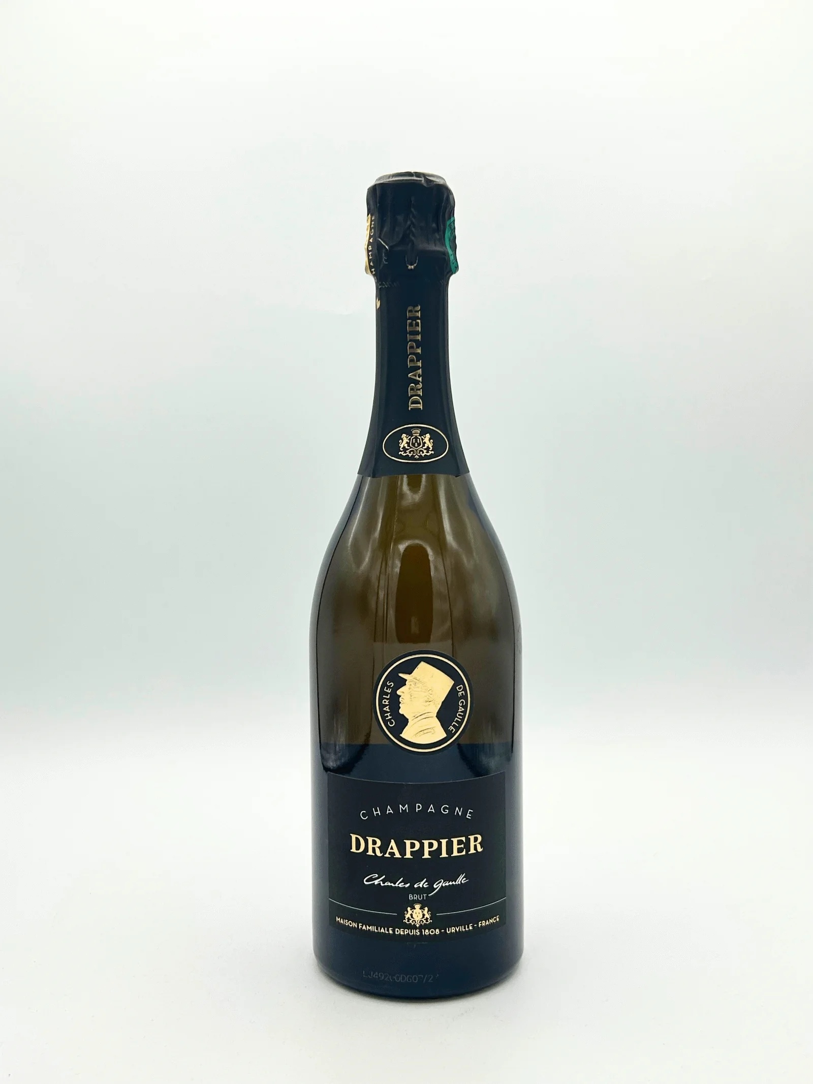 Champagne Drappier Cuvée Charles de Gaulle – Hommage au Général - Vins Rouges Harmonieux pour Chaque Occasion Champagne Drappier Cuvée Charles de Gaulle – Hommage au Général - Vins Rouges Harmonieux pour Chaque Occasion