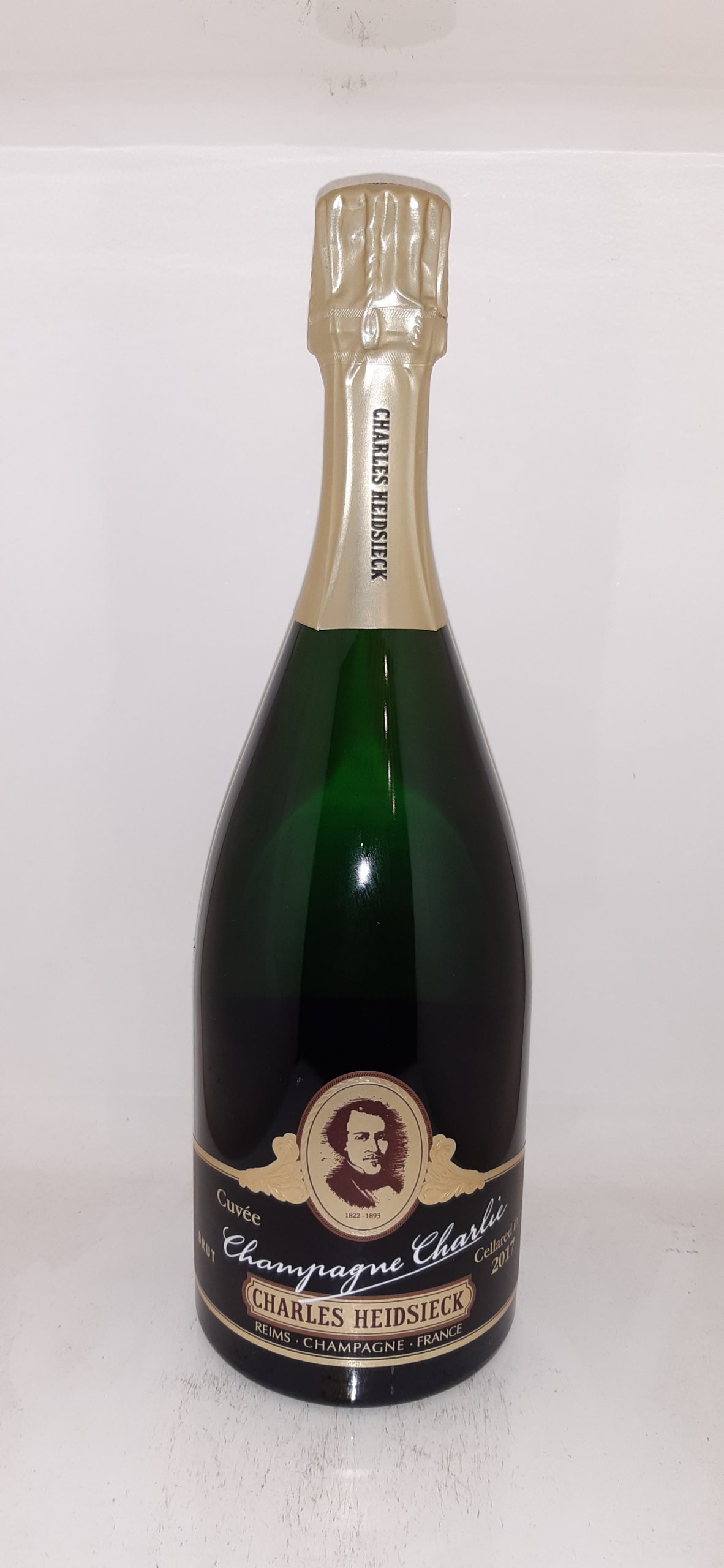 Champagne Charles Heidsieck Cuvée Charlie Brut - Vins Rouges Harmonieux pour Chaque Occasion Champagne Charles Heidsieck Cuvée Charlie Brut - Vins Rouges Harmonieux pour Chaque Occasion