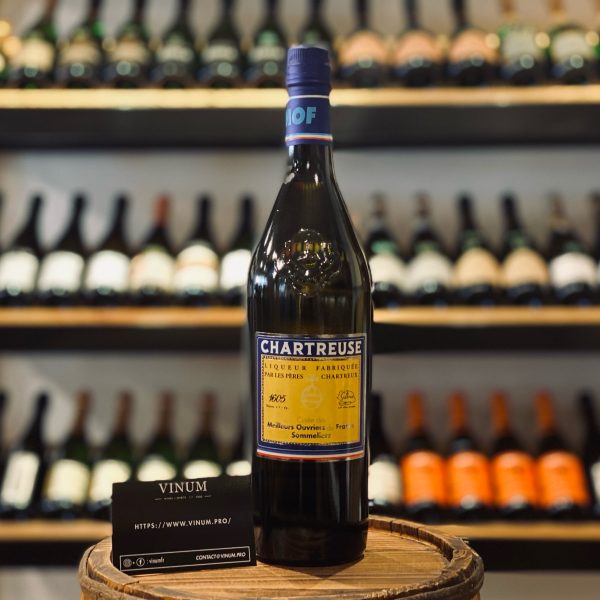Chartreuse Jaune MOF Meilleur Ouvrier de France - Vins Rouges Harmonieux pour Chaque Occasion