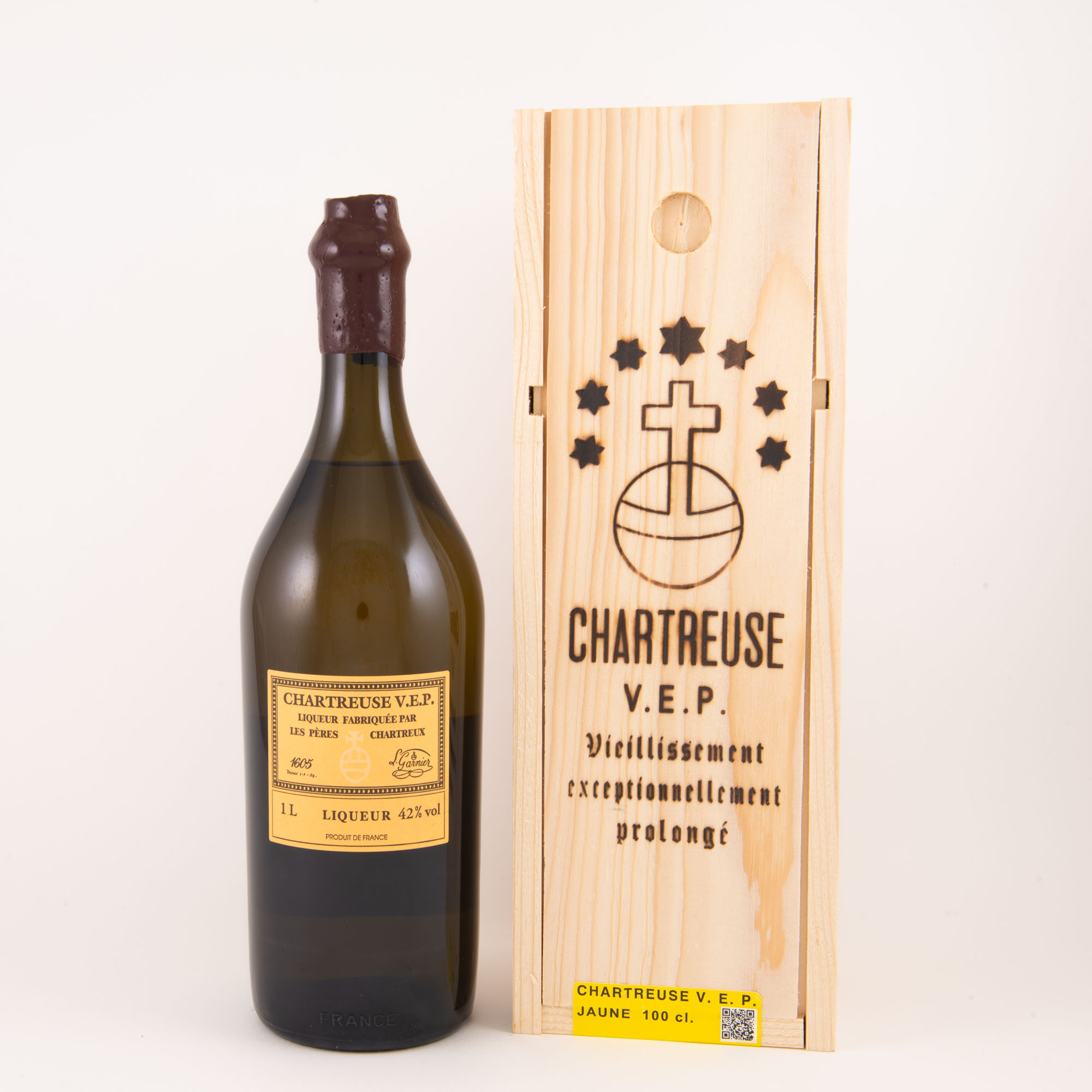 Chartreuse VEP jaune 2025 1L - Vins Rouges Harmonieux pour Chaque Occasion Chartreuse VEP jaune 2025 1L - Vins Rouges Harmonieux pour Chaque Occasion