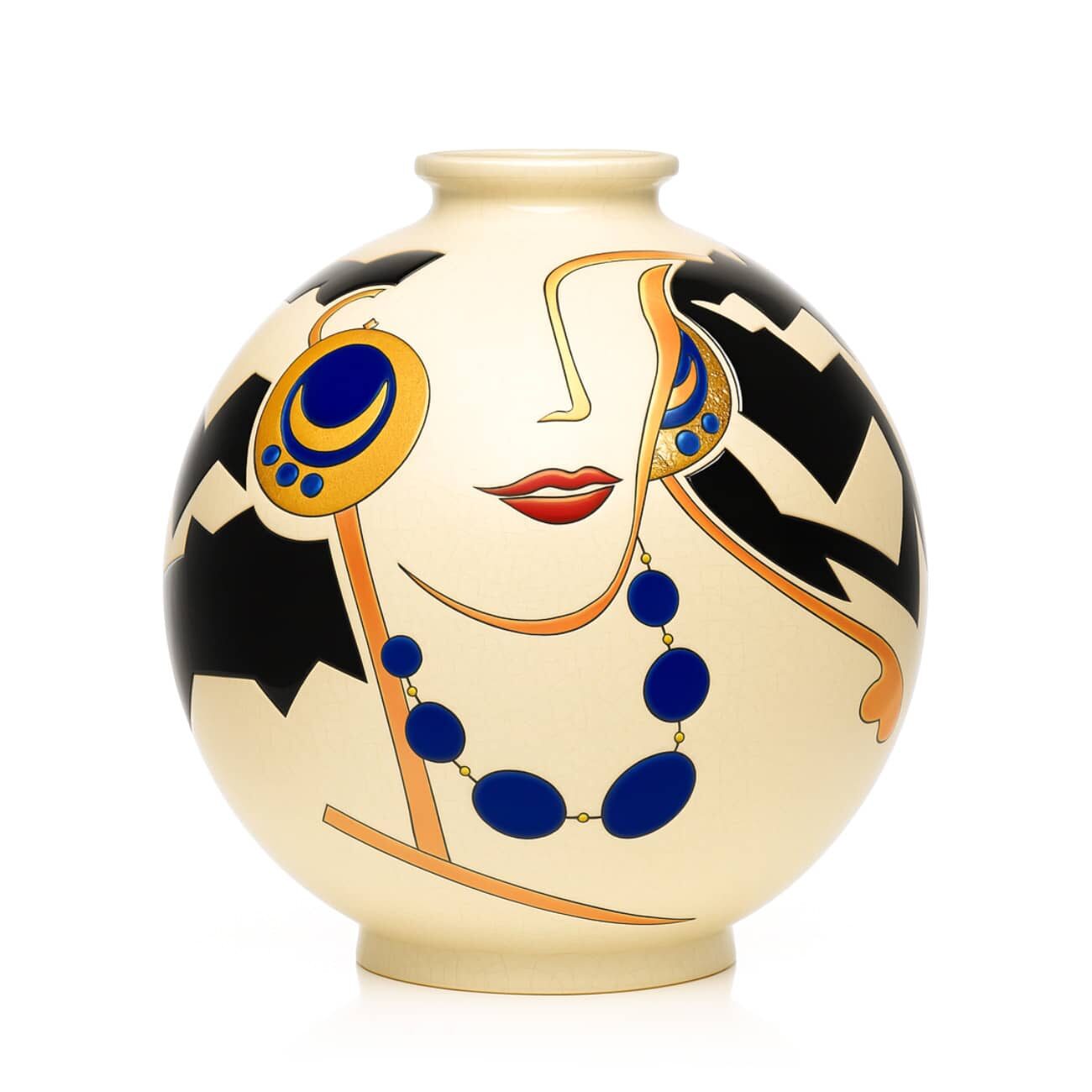 Boule coloniale Femme au Collier Émaux de Longwy - Vins Rouges Harmonieux pour Chaque Occasion Boule coloniale Femme au Collier Émaux de Longwy - Vins Rouges Harmonieux pour Chaque Occasion