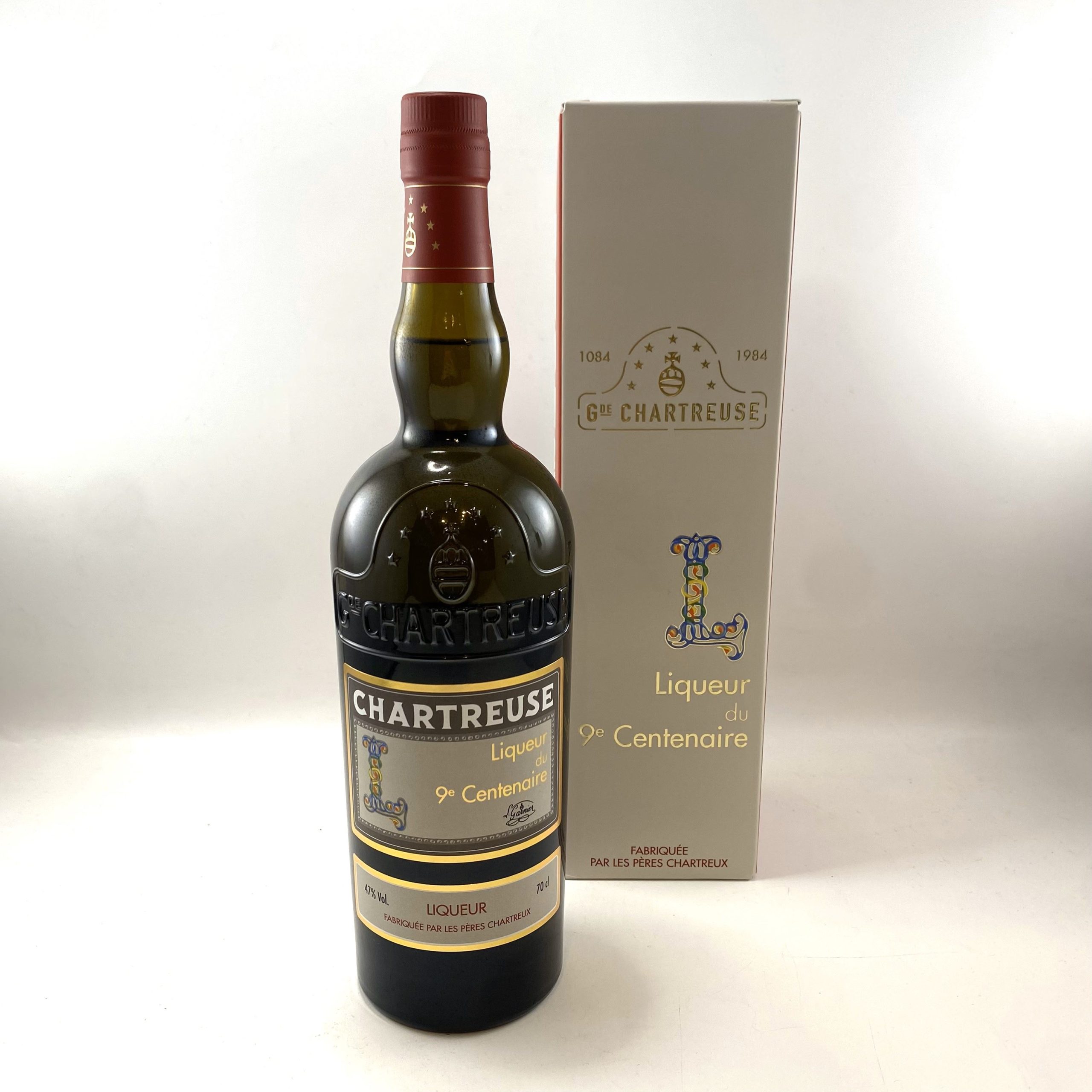 Chartreuse Liqueur du 9ème Centenaire – Pères Chartreux – 70cl – 47% - Vins Rouges Harmonieux pour Chaque Occasion Chartreuse Liqueur du 9ème Centenaire – Pères Chartreux – 70cl – 47% - Vins Rouges Harmonieux pour Chaque Occasion