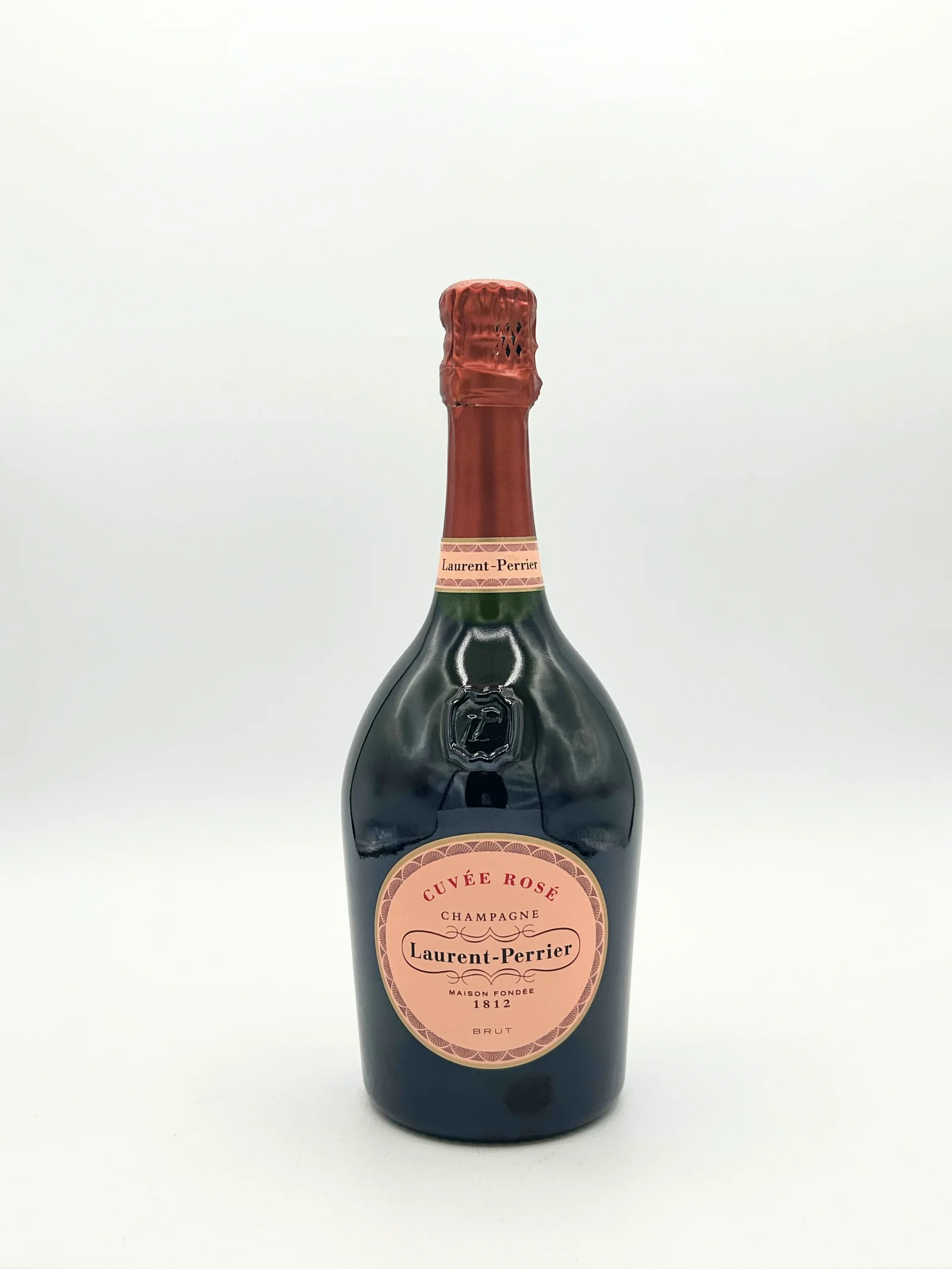 Champagne Laurent-Perrier Cuvée Rosé – L’expression pure du Pinot Noir - Vins Rouges Harmonieux pour Chaque Occasion Champagne Laurent-Perrier Cuvée Rosé – L’expression pure du Pinot Noir - Vins Rouges Harmonieux pour Chaque Occasion