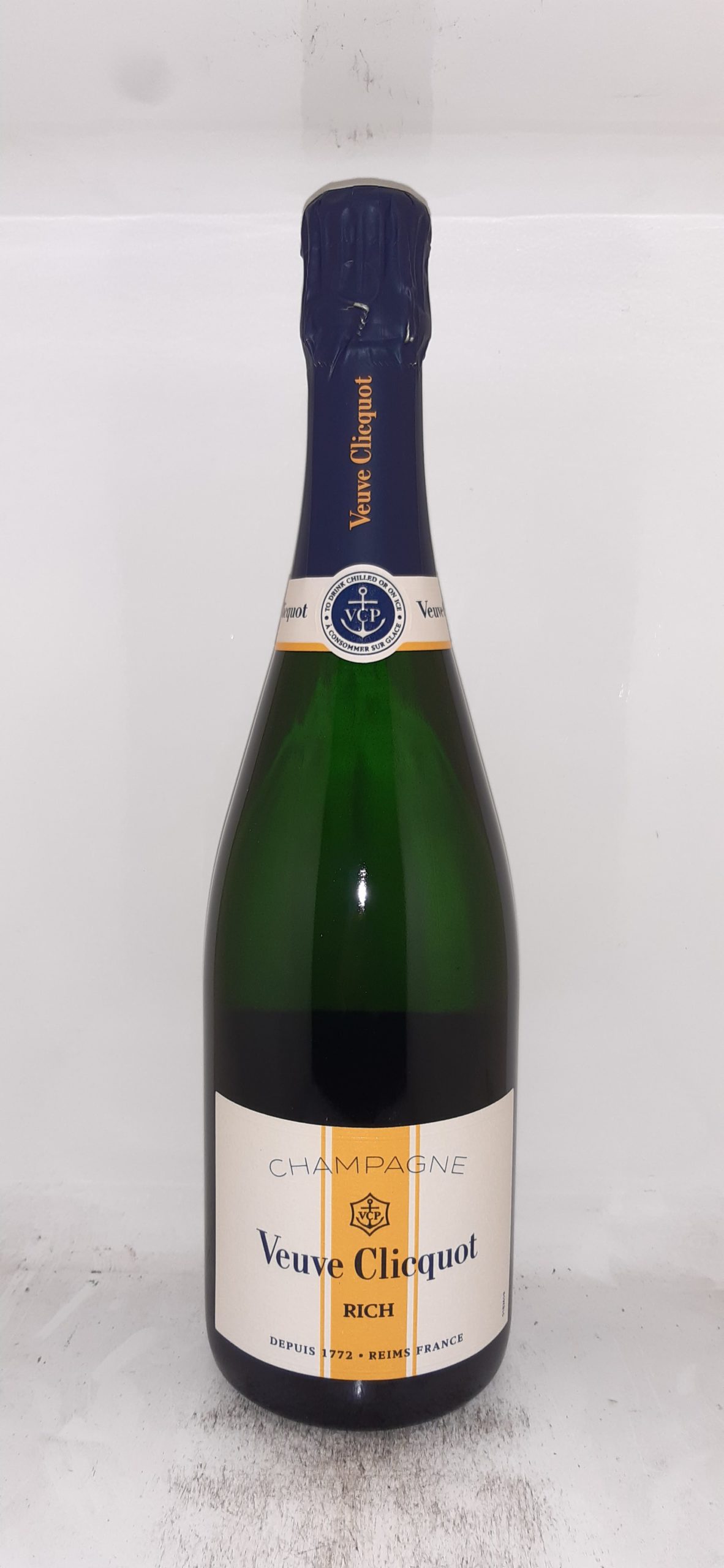 Champagne VEUVE CLICQUOT Rich Doux - Vins Rouges Harmonieux pour Chaque Occasion Champagne VEUVE CLICQUOT Rich Doux - Vins Rouges Harmonieux pour Chaque Occasion